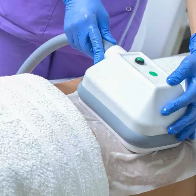 عملية تجميد الدهون: الحل الأمثل للتخلص من الدهون الموضعية